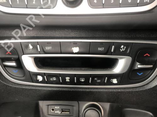 Used Climate control Climate control RENAULT SCÉNIC III (JZ0/1_) 1.5 dCi (106 hp) 33653604 33653604