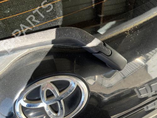 Used Rear wiper motor Rear wiper motor TOYOTA AURIS (_E15_) 2.0 D-4D (ADE150_, ADE150R) (126 hp) 33804907 33804907