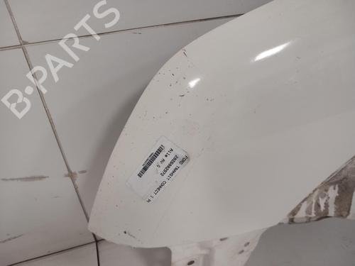 Used Left front fenders Left front fenders 39256228 39256228