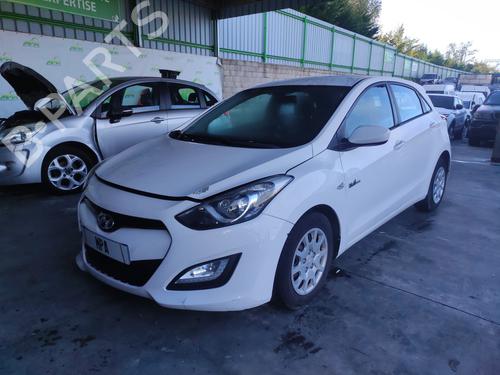Used Right front steering knuckle Right front steering knuckle HYUNDAI i30 (GD) 1.6 CRDi (110 hp) 35911663 35911663