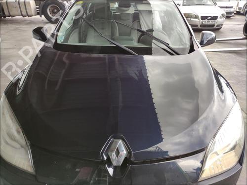hood-renault-megane-iii-hatchback-bz01_-b3_-2008-33590781 main image