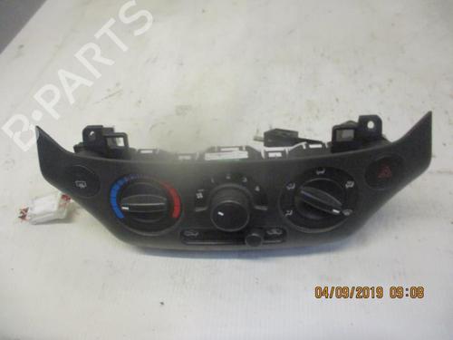 Used Climate control Climate control CHEVROLET AVEO / KALOS Saloon (T250, T255) [2005-2026] 33572001 33572001