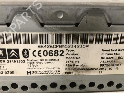 Used Radio Radio PEUGEOT 5008 (0U_, 0E_) 1.6 HDi (110 hp) 33680721 33680721