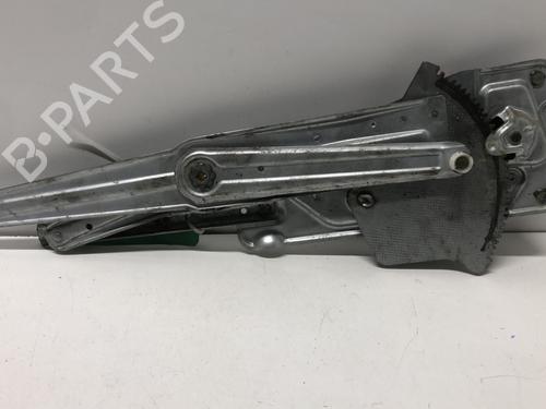 Used Front right window mechanism Front right window mechanism RENAULT TWINGO I (C06_) 1.2 16V (C06C, C06D, C06K) (75 hp) 33599313 33599313