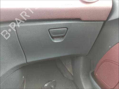 Used Glove box Glove box FORD FIESTA VI (CB1, CCN) 1.6 TDCi (95 hp) 36576064 36576064