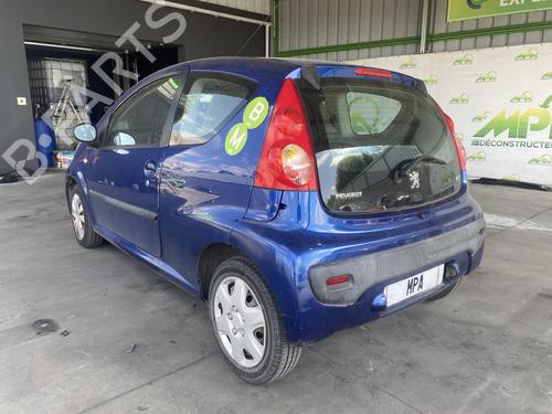 Brugte PEUGEOT 107 (PM_, PN_) 1.0 4908550