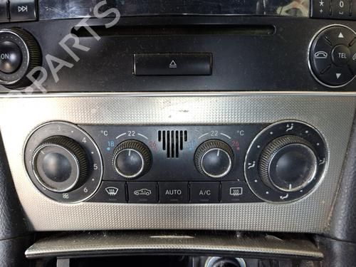 Used Climate control Climate control MERCEDES-BENZ CLK (C209) CLK 220 CDI (209.308) (136 hp) 36261122 36261122