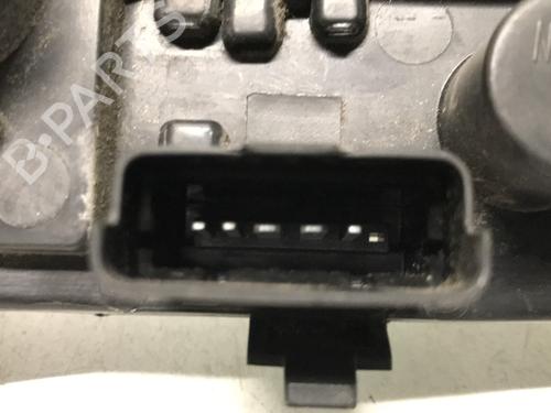 Used Lamp holder Lamp holder CITROËN C4 Coupe (LA_) 1.6 HDi (90 hp) 33602421 33602421