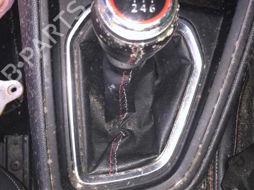 Used Gear lever Gear lever RENAULT CLIO V (B7_) 1.5 Blue dCi 115 (B7AD) (116 hp) 33601543 33601543