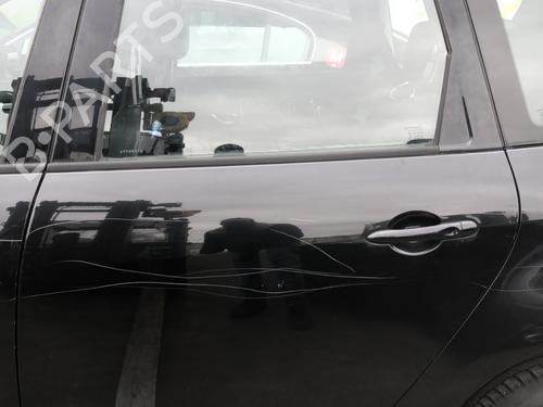 Porta trás esquerda Porta trás esquerda RENAULT SCÉNIC III (JZ0/1_) 1.6 dCi (JZ00, JZ12) (130 hp) 33739343 33739343