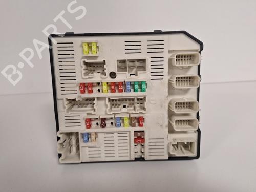 fuse-box-renault-laguna-iii-bt01-2007-2008-2009-2010-2011-2012-2013-2014-2015-33593539 main image