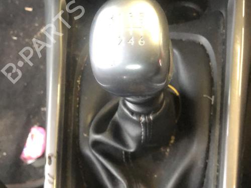 gear-lever-peugeot-2008-i-cu_-2013-33603739 main image