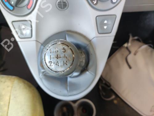 Gearknop Gearknop FIAT PANDA (169_) 1.3 D Multijet (169.AXC1A) (70 hp) 36576415 36576415