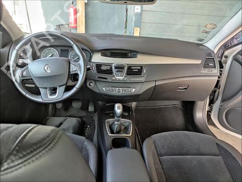 Used Dashboard Dashboard RENAULT LAGUNA III (BT0/1) 2.0 dCi (BT01, BT08, BT09, BT0E, BT0K, BT12, BT1C, BT1D,... (150 hp) 33587114 33587114