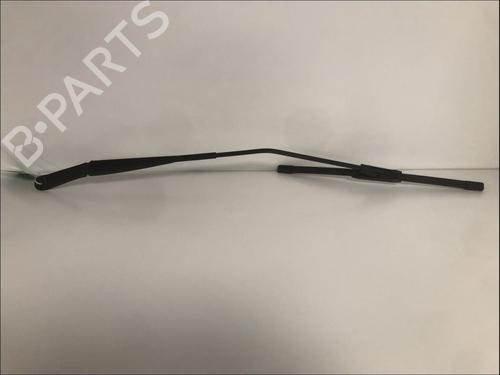 Used Rear windshield wiper arm Rear windshield wiper arm RENAULT FLUENCE (L3_) Z.E. (95 hp) 33580807 33580807