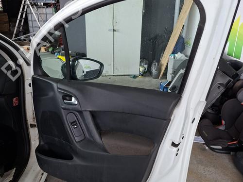Used Front right window mechanism Front right window mechanism CITROËN C3 II (SC_) 1.4 HDi 70 (SC8HZC, SC8HR0, SC8HP4) (68 hp) 36308728 36308728