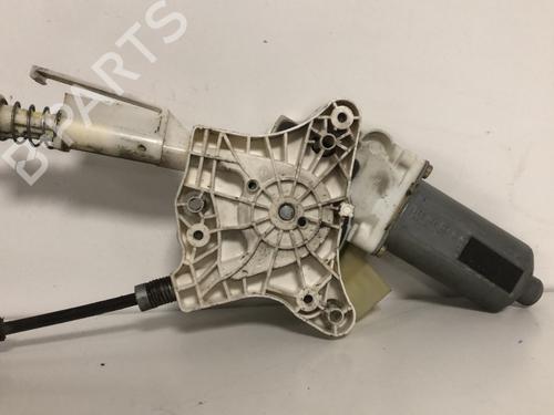 Used Front left window mechanism Front left window mechanism MERCEDES-BENZ CLK (C209) CLK 270 CDI (209.316) (163 hp) 33595883 33595883