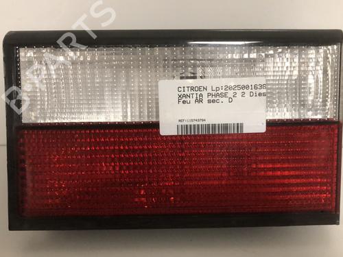 Used Right tailgate light Right tailgate light CITROËN XANTIA (X1_, X2_) 2.0 HDI 109 (109 hp) 33596700 33596700