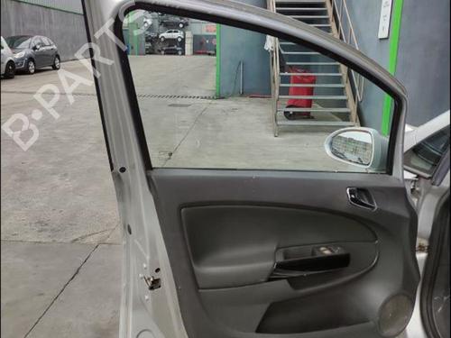 Used Front left window mechanism Front left window mechanism OPEL CORSA D (S07) 1.3 CDTI (L08, L68) (90 hp) 36575137 36575137