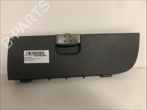 Guantera Guantera TOYOTA AYGO (_B1_) 1.0 (KGB10_, KGB10R) (68 hp) 34218560 34218560