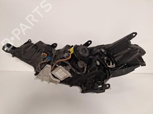 Used Right headlight Right headlight PEUGEOT 4007 (VU_, VV_) 2.2 HDi (156 hp) 33583758 33583758