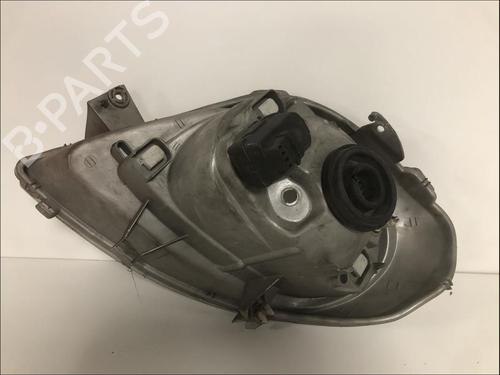 Used Right headlight Right headlight NISSAN PRIMASTAR Van (X83) 1.9 dCi 100 (100 hp) 33583234 33583234