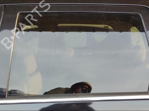 rear-left-door-window-mitsubishi-outlander-ii-cw_w-2005-2006-2007-2008-2009-2010-2011-2012-35907390 main image