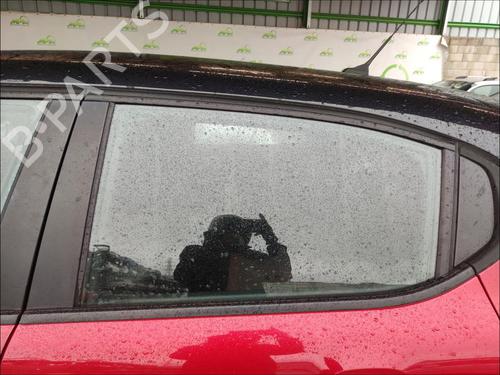 rear-left-door-window-citroen-c3-iii-sx-2016-35909373 main image