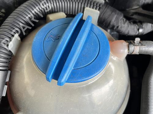 expansion-tank-audi-a3-8p1-2003-2004-2005-2006-2007-2008-2009-2010-2011-2012-2013-36582423 main image