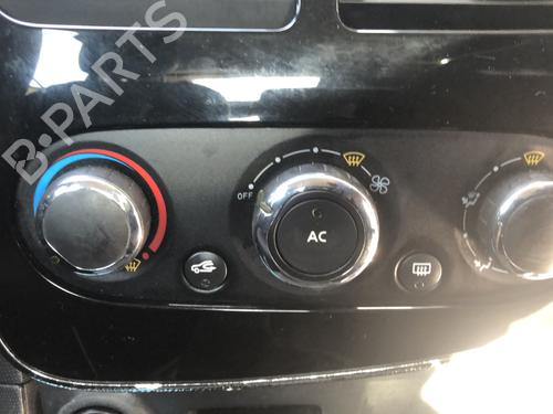 Used Climate control Climate control 36579956 36579956