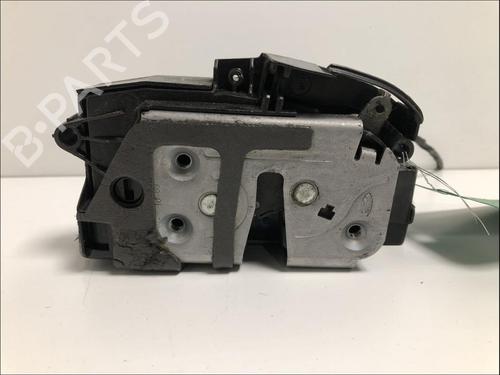 Used Front right lock Front right lock FORD FIESTA VI (CB1, CCN) 1.4 TDCi (68 hp) 33578778 33578778