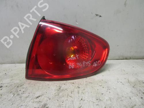 Used Right taillight Right taillight SEAT ALTEA (5P1) [2004-2015] 33572131 33572131