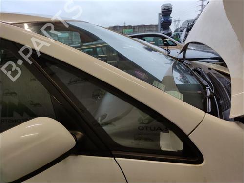 Used Front right quarter glass Front right quarter glass KIA VENGA (YN) 1.4 CVVT (90 hp) 35907665 35907665