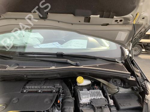 Used Front wiper motor Front wiper motor PEUGEOT 208 I (CA_, CC_) 1.6 BlueHDi 100 (100 hp) 33603309 33603309