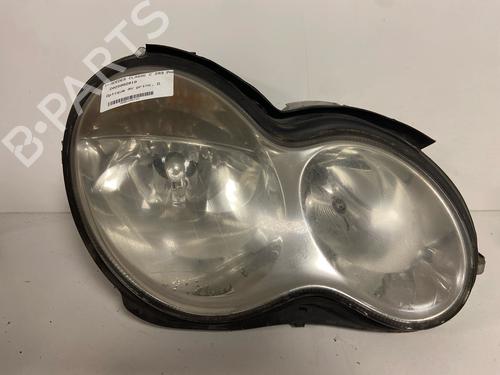 Used Right headlight Right headlight MERCEDES-BENZ C-CLASS (W203) C 180 Kompressor (203.046) (143 hp) 36582123 36582123