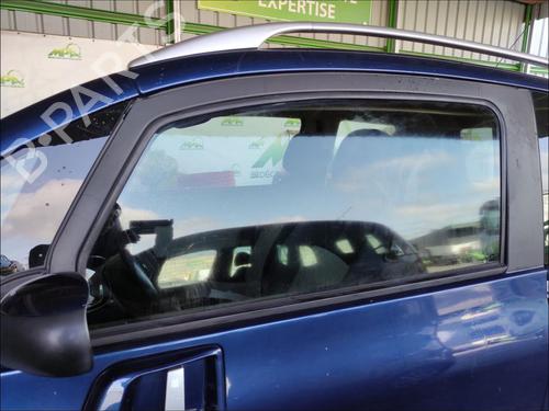 Used Front left door window Front left door window PEUGEOT 1007 (KM_) 1.4 HDi (68 hp) 33580193 33580193
