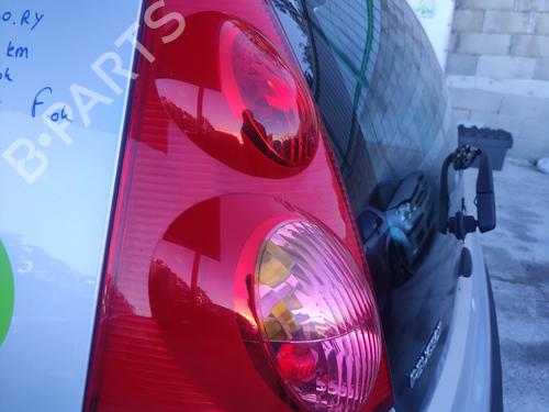 Used Left taillight Left taillight PEUGEOT 107 (PM_, PN_) 1.0 (68 hp) 33592611 33592611