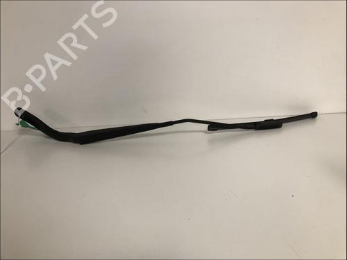 Used Front windshield wiper arm Front windshield wiper arm 37752620 37752620