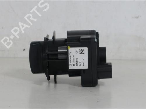 Forlygtekontakt Forlygtekontakt MERCEDES-BENZ B-CLASS Sports Tourer (W245) B 200 CDI (245.208) (140 hp) 33573390 33573390