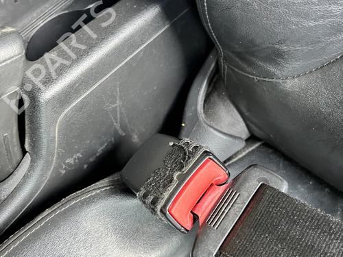 seat-buckle-audi-a3-8p1-2003-2004-2005-2006-2007-2008-2009-2010-2011-2012-2013-36582413 main image