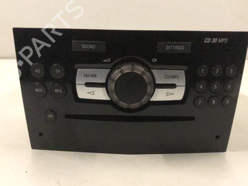 Used Radio Radio OPEL CORSA D (S07) 1.3 CDTI (L08, L68) (75 hp) 33598387 33598387