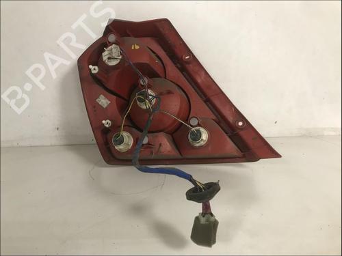 Højre baglygte Højre baglygte CHEVROLET AVEO / KALOS Hatchback (T200) 1.4 (83 hp) 33574088 33574088