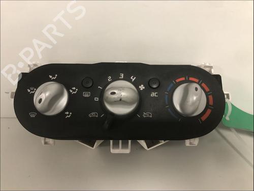 Used Climate control Climate control RENAULT TWINGO II (CN0_) 1.2 16V (CN04, CN0B) (75 hp) 33579189 33579189