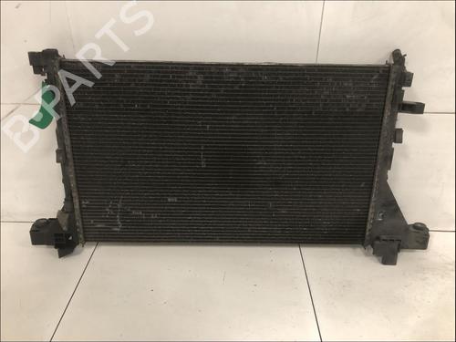 Used Water radiator Water radiator RENAULT MASTER III Van (FV) 2.3 dCi 125 FWD (FV0C, FV0D, FV0G, FV0H, FV0J, FV0K,... (125 hp) 33582801 33582801