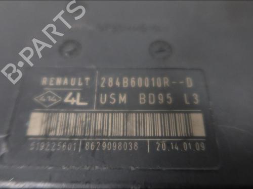 Used Fuse box Fuse box 35906290 35906290
