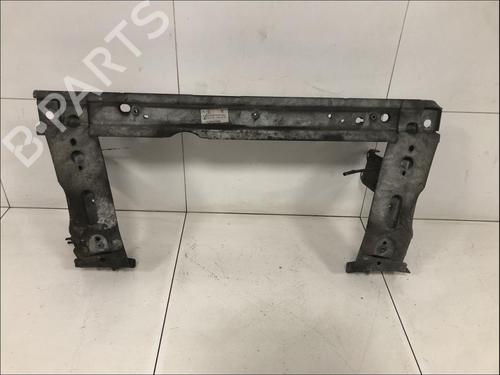 Used Crossmember Crossmember RENAULT SCÉNIC II (JM0/1_) [2003-2010] 33582731 33582731