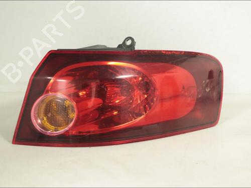 Used Right taillight Right taillight FIAT CROMA (194_) 1.9 D Multijet (194AXC1B, 194AXC12) (150 hp) 33572172 33572172