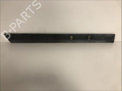 Used Door moulding trim Door moulding trim CITROËN C4 Picasso I MPV (UD_) [2006-2015] 34705215 34705215