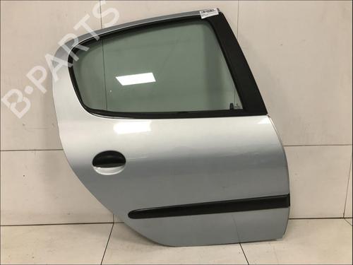 Used Right rear door Right rear door 33583297 33583297