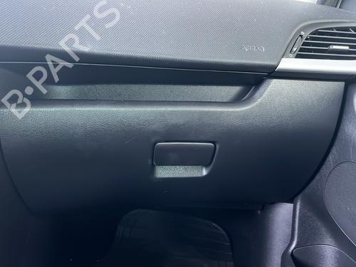Used Glove box Glove box 36580931 36580931